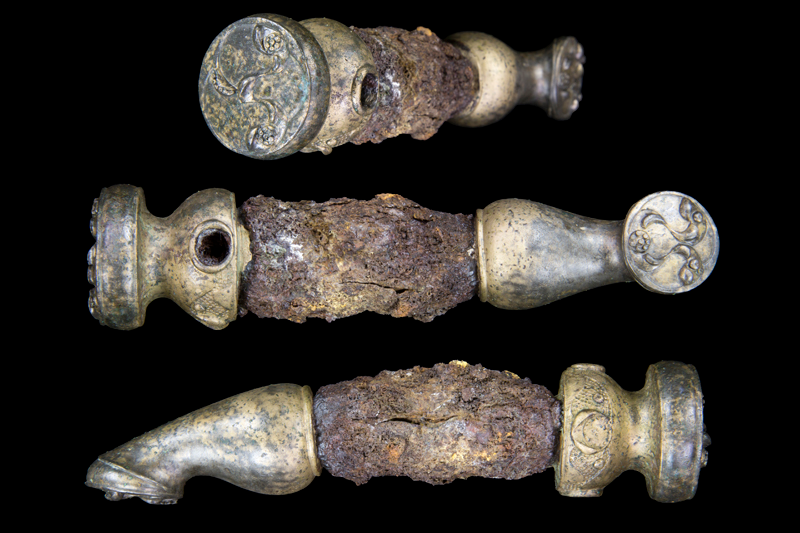 Illustration for article titled Hallan varias piezas de bronce casi intactas después de 2.200 años